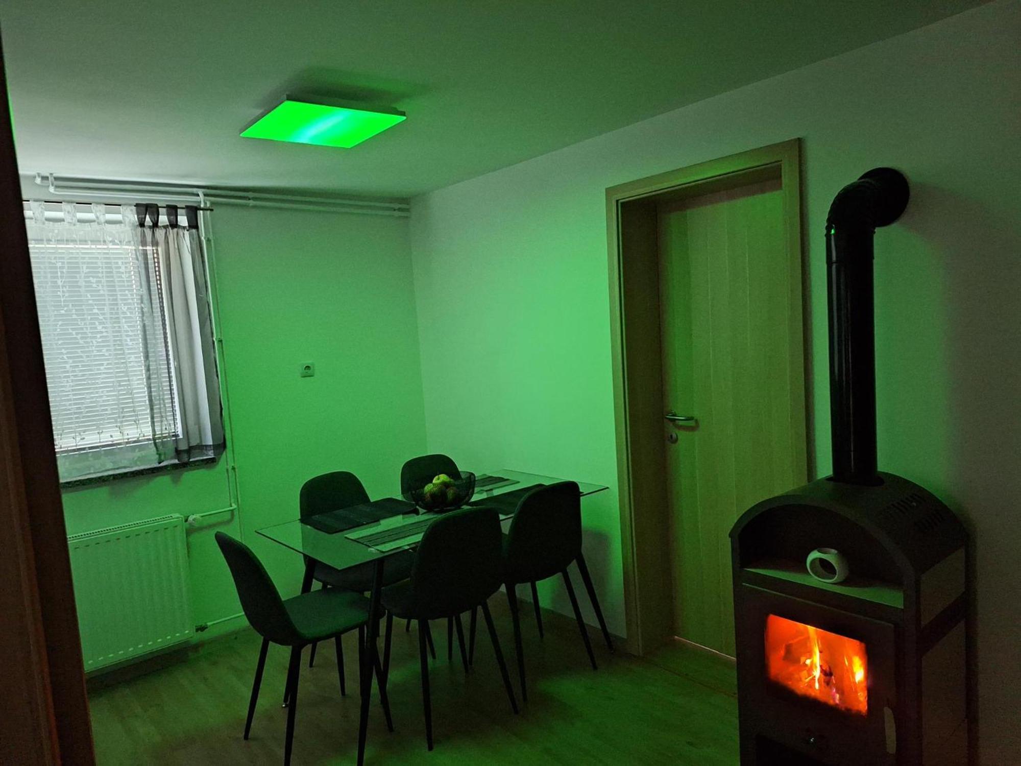 Apartment Belka Йесенице Екстериор снимка